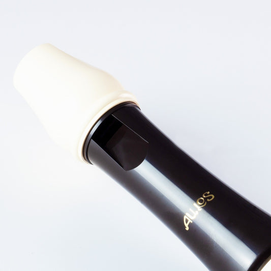 Aulos Robin Descant Recorder