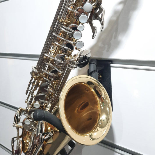 Yamaha YAS-25 Alto Saxophone