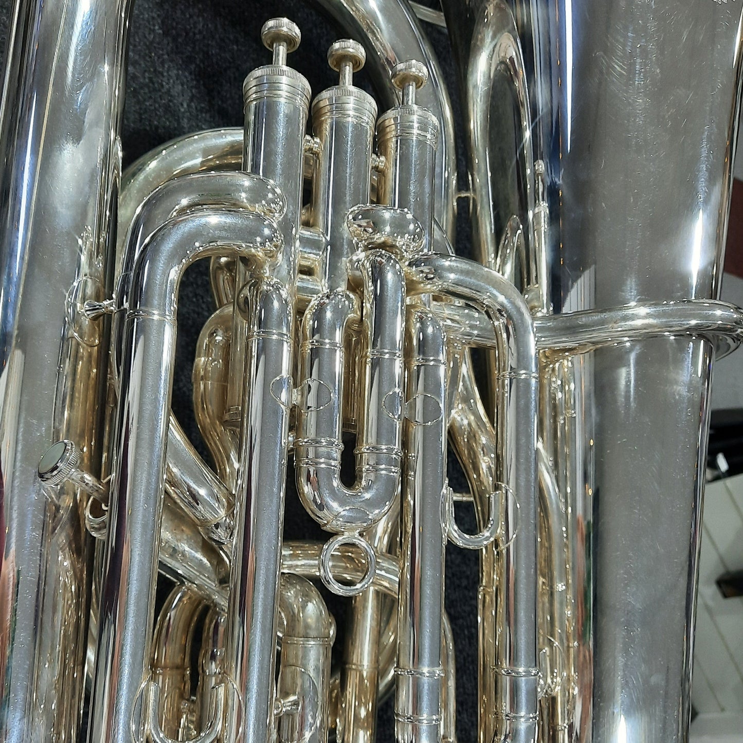 Besson Sovereign EEb Tuba