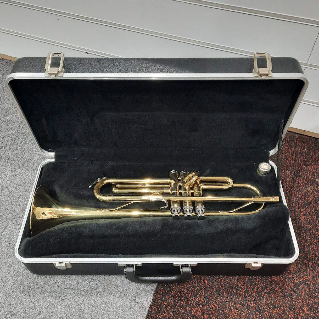 Holton T703 Bb Trumpet