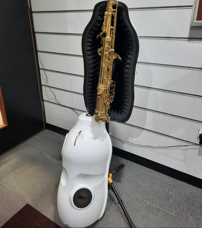 SaxMute One for Saxophone with Hercules Stand