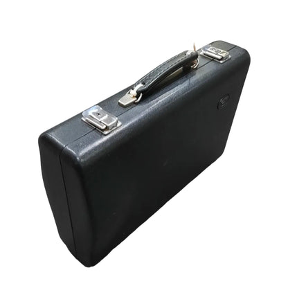 Carry Handle on Clarinet Case