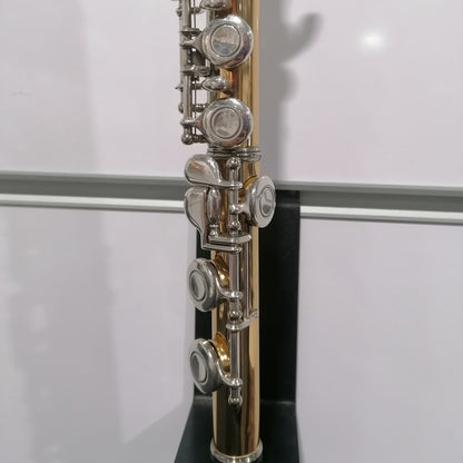 Yamaha YFL-411SLGB Flute [Reconditioned]