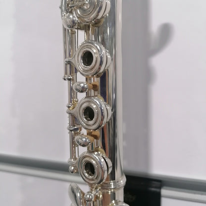 Yamaha YFL-677 Flute [Reconditioned]